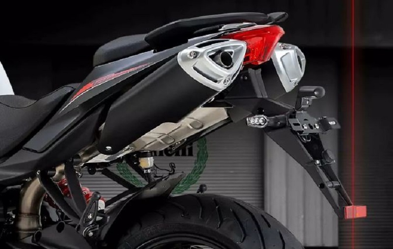 Kelahiran Motor Buas, Benelli TNT600i Saat Wabah Korona spesifikasi dan harga benelli tnt600i