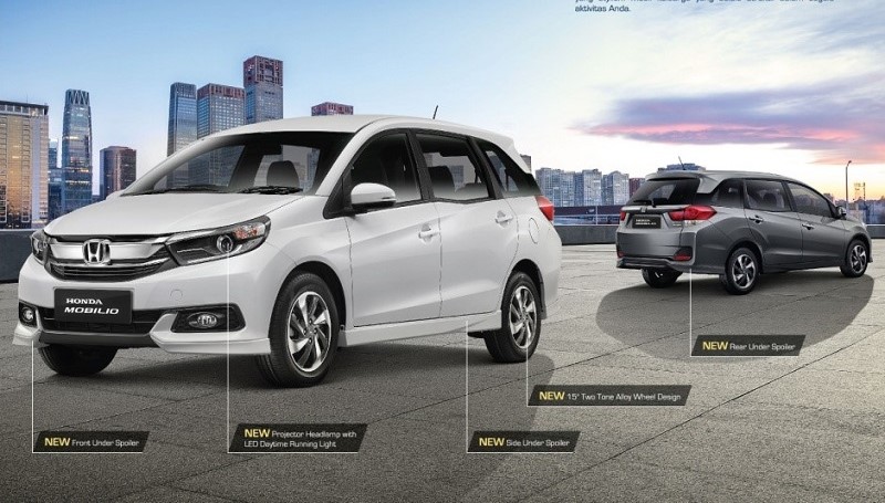 Komparasi Daihatsu Xenia Vs Honda Mobilio