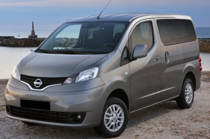 9 Mobil MPV Murah Bekas di Bawah Rp100 Juta Nissan Evalia 2012 Mobil MPV Murah Bekas