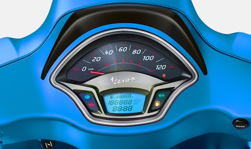 Vespa SXL dan VXL 149 Resmi Dijual, Harga Rp20 Jutaan panel instrumen kombinasi digital dan analog