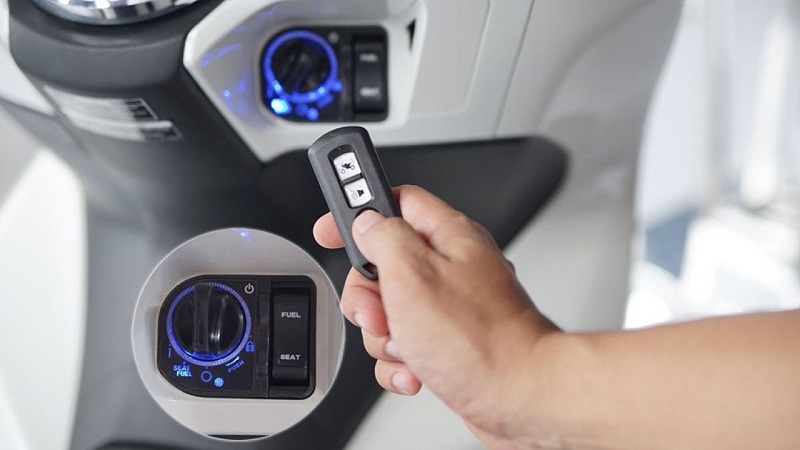 Cara Menghidupkan Motor PCX, Tanpa Remote Keyless Cara menghidupkan motor pcx
