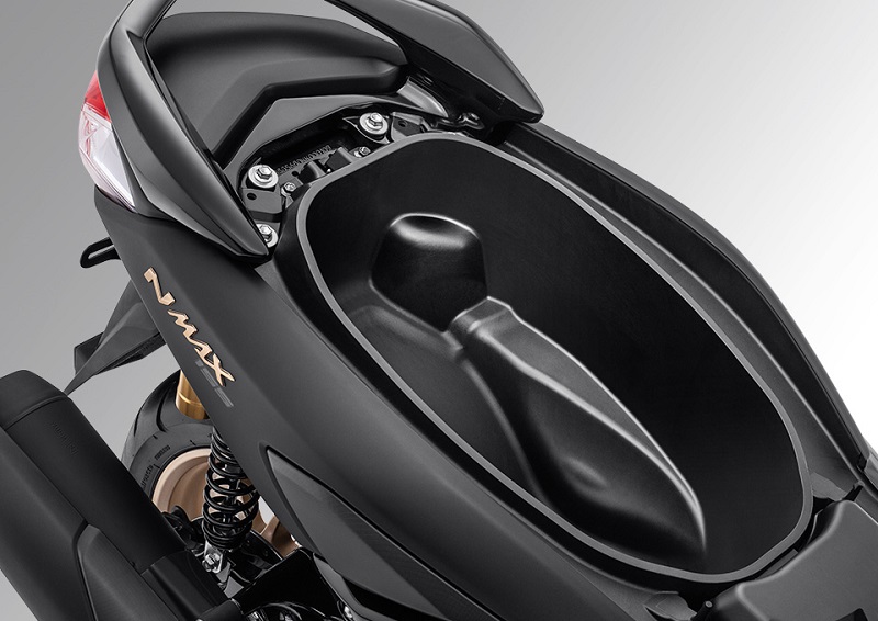 7 Kekurangan Yamaha Nmax Terbaru, Cek Sebelum Beli bagasi nmax