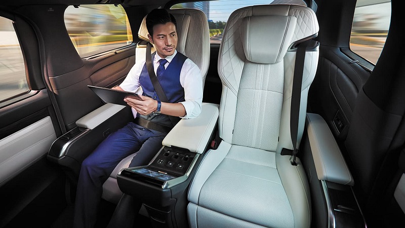 Spesifikasi Lexus LM, Kembaran Alphard Seharga Rp3 Miliar spesifikasi lexus lm