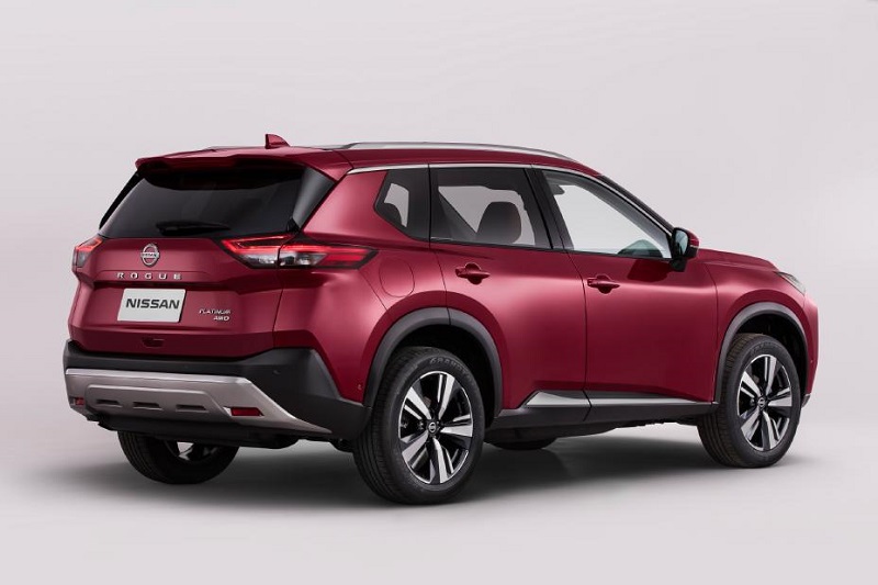 spesifikasi nissan x-trail terbaru