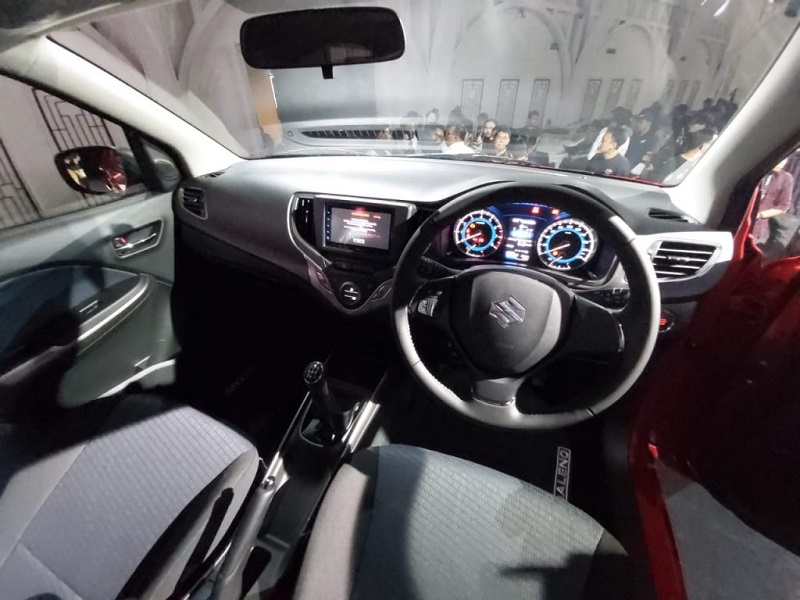 5 Kekurangan Suzuki Baleno Hatchback, Ini Faktanya! Head unit dibawah rival, salah satu Kekurangan Suzuki Baleno Hatchback