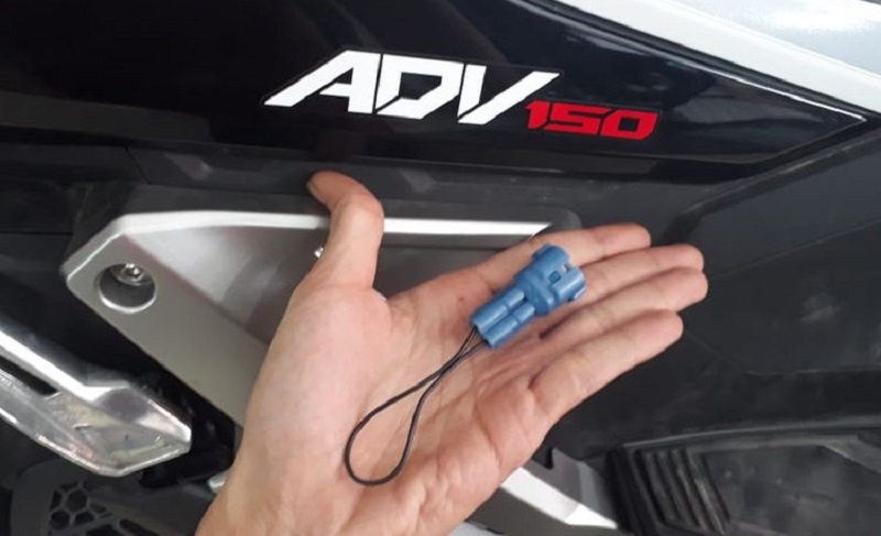Cara Menghidupkan Motor PCX, Tanpa Remote Keyless cara menghidupkan motor pcx
