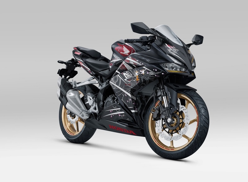 Honda CBR250RR SP Quick Shifter Meluncur, Harga Rp 76,7 Juta Honda CBR250RR SP Quick Shifter Spesial Edition Garuda X Samurai