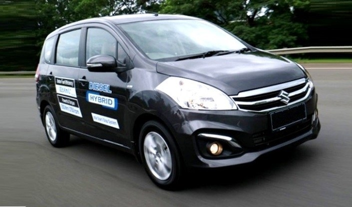 10 Rekomendasi Mobil Diesel Paling Irit di Indonesia kelebihan dan kekurangan mobil diesel