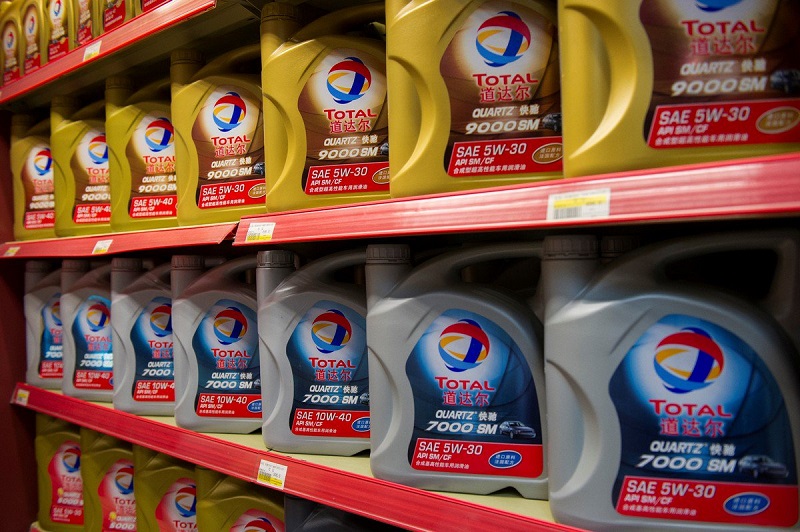 8 Oli Mobil Terbaik yang Bisa Jadi Pilihan Total Quartz Lubricants