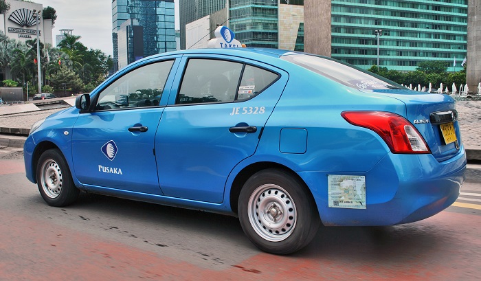 5 Rekomendasi Mobil Sedan Murah Bekas Taksi mobil sedan murah bekas taksi