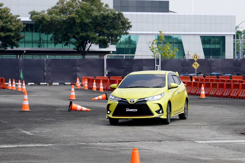 3 Kekurangan Toyota Yaris Terbaru kekurangan toyota yaris terbaru