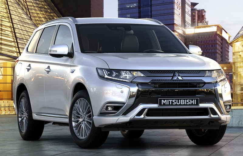 7 Mobil Hybrid di Indonesia, Harganya Semakin Terjangkau Mitsubishi Outlander PHEV