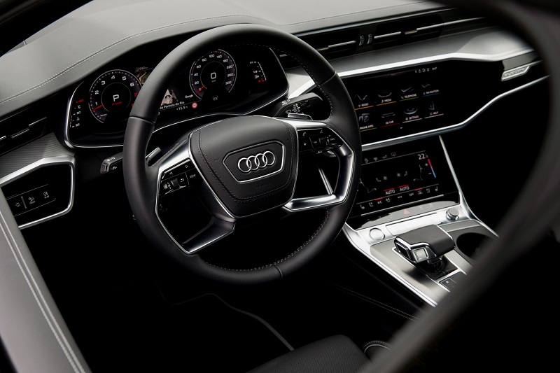 Mengenal Sosok Audi A6 Terbaru, Sedan Mewah Untuk Miliarder Interior Audi A6 terbaru