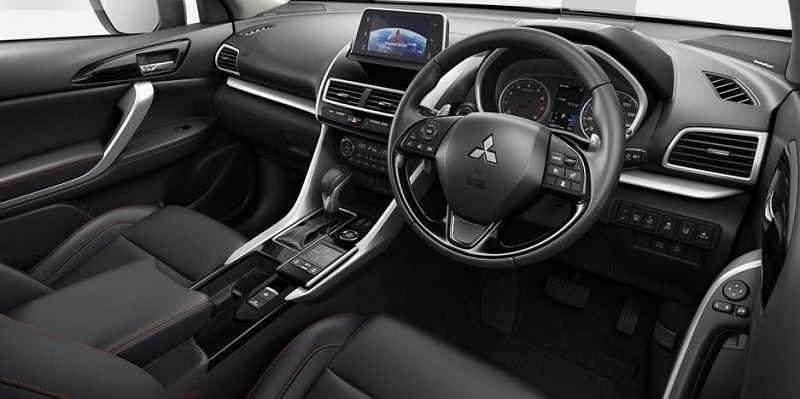 Mitsubishi Eclipse Cross PHEV Bakal Dijual, Kenali Sosoknya Interior Mitsubishi Eclipse Cross
