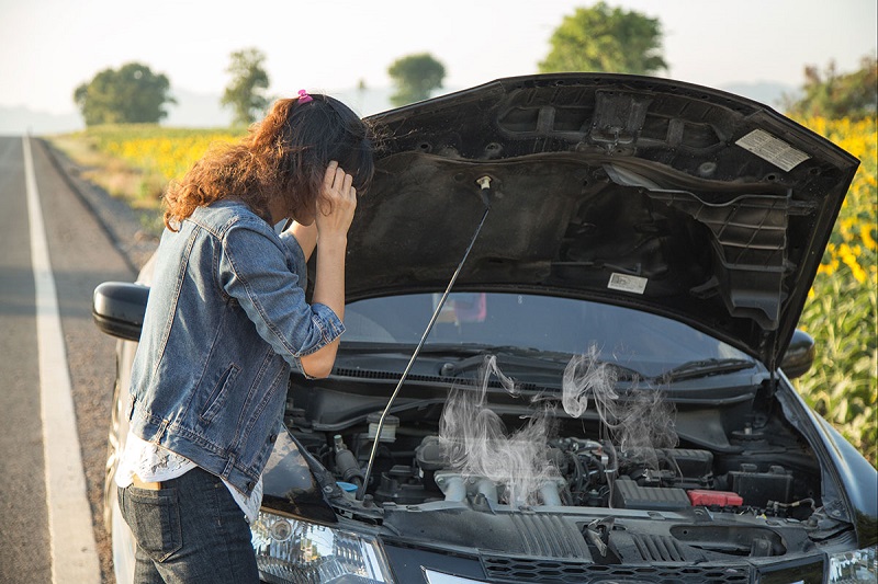 5 Penyebab Mobil Matic Tidak Bertenaga dan Cara Mengatasinya penyebab mesin mobil cepat panas