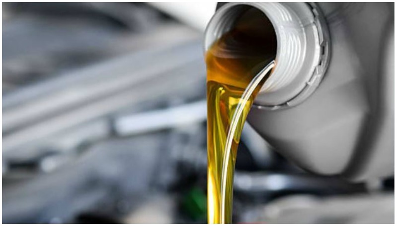7 Penyebab Temperatur Mobil Naik, Awas Overheat! ciri-ciri mobil harus ganti oli