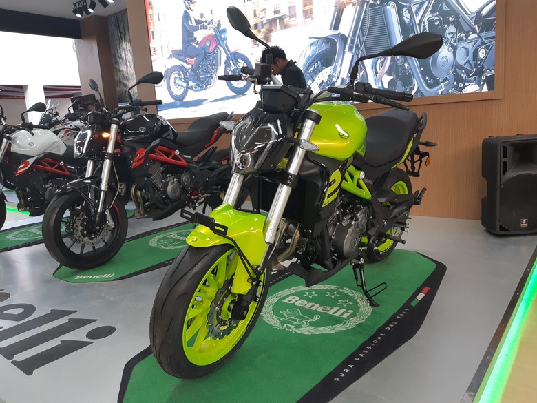 9 Motor Naked Terbaik dan Murah di Indonesia motor naked terbaik