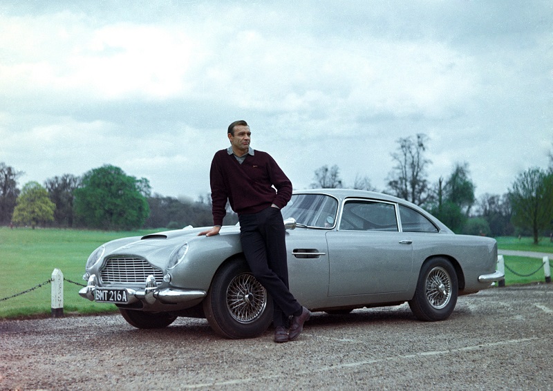 5 Mobil Sean Connery Saat Beraksi Sebagai James Bond Aston Martin DB5 James Bond