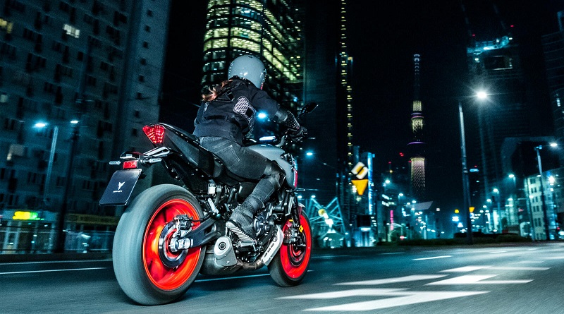 5 Perbedaan Yamaha MT-07 Terbaru Vs Lama yamaha mt-07 terbaru