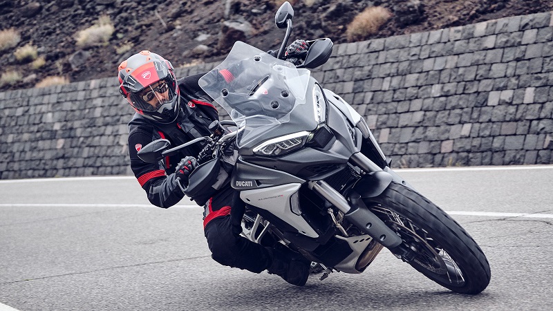 Ducati Multistrada V4, Motor Adventure Tercanggih! ducati multistrada v4