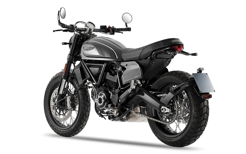 Ducati Scrambler Nightshift: Cafe Racer x Flat Tracker ducati scrambler nightshift