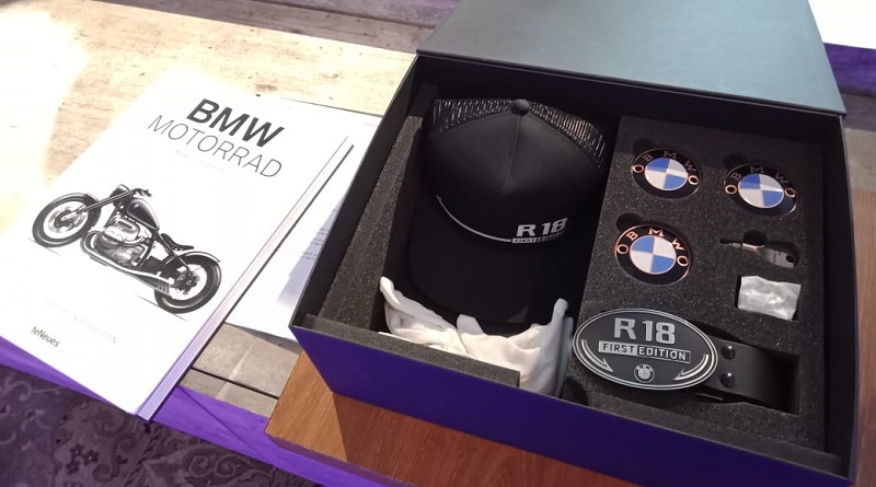 BMW R18 First Edition Rp 969 juta, Cruiser Retro Istimewa welcome box bmw r18 first edition