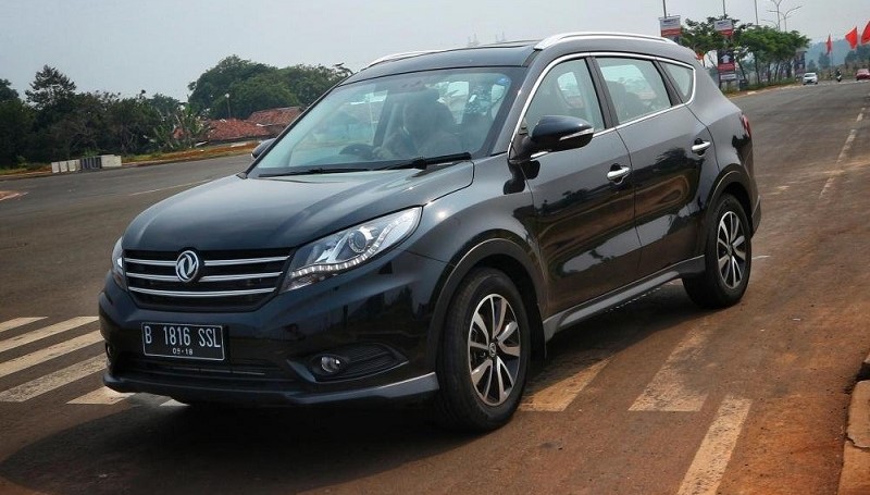 Daftar 4 Mobil yang Harga Bekasnya Jatuh Mobil yang Harga Bekasnya Jatuh