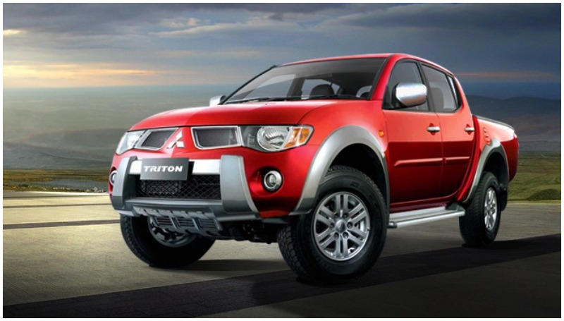 Daftar Mobil Legendaris Mitsubishi Dalam 5 Dekade Terakhir Mitsubishi Strada Triton