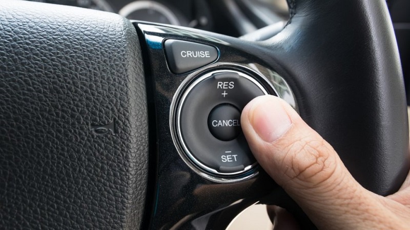 Ini Kegunaan Cruise Control Mobil, Awas Salah Kaprah! Cruise control