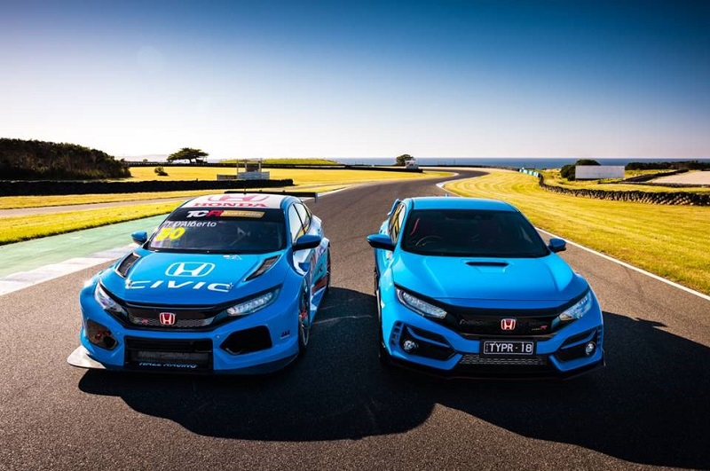 Racing Blue Jadi Warna Baru Honda Civic Type R Honda Civic Type R berkiprah di TCR