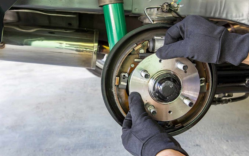 6 Penyebab Kaki-Kaki Mobil Bunyi Kletek-Kletek penyebab kaki-kaki mobil bunyi kletek-kletek - wheel bearing