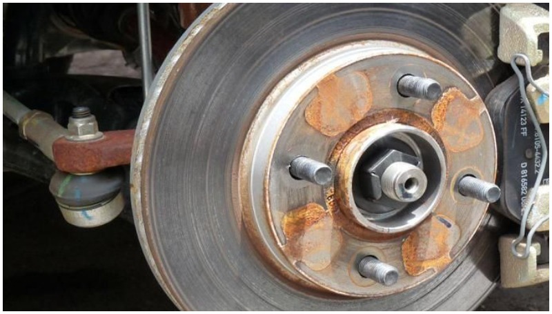 5 Ciri Kampas Rem Mobil Habis, Wajib Ganti Baru! Saat kampas habis, rem tidak akan pakem
