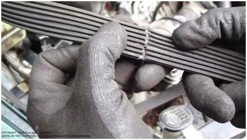 5 Penyebab Setir Mobil Berat, Jangan Anggap Enteng! Belt steering mobil, rentan putus dan getas