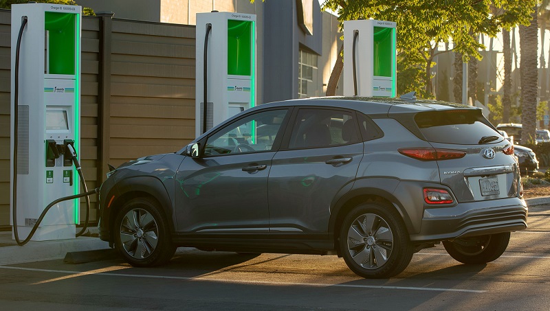 5 Kelebihan Dan Kekurangan Mobil Listrik, Yakin Mau Beli?