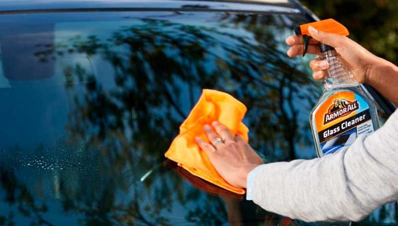 5 Cara Ampuh Hilangkan Baret Pada Kaca Mobil Ammonia bisa hilangkan baret pada kaca