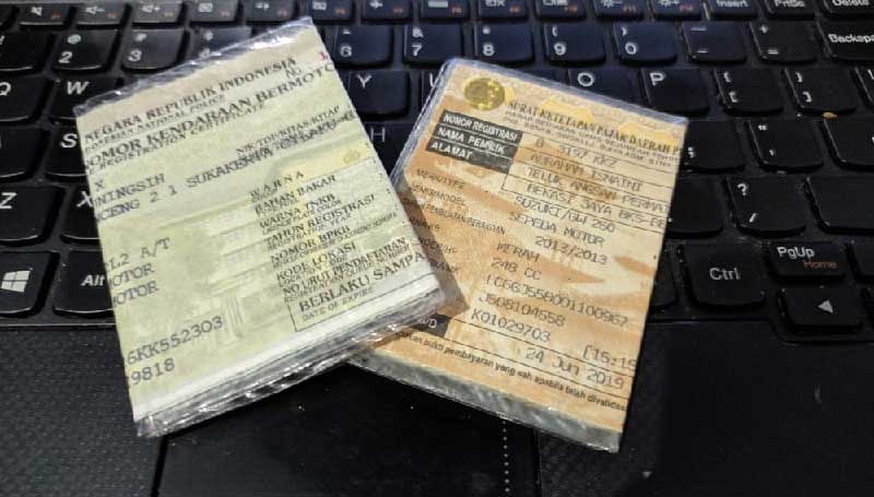 8 Cara Cek Mobil Bekas Banjir, Jangan Lengah! cara cek mobil bekas banjir