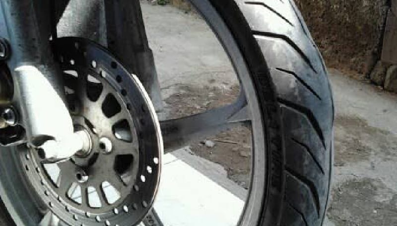 5 Penyebab Setang Motor Bergetar yang Harus Diketahui Penyebab Setang Motor Bergetar