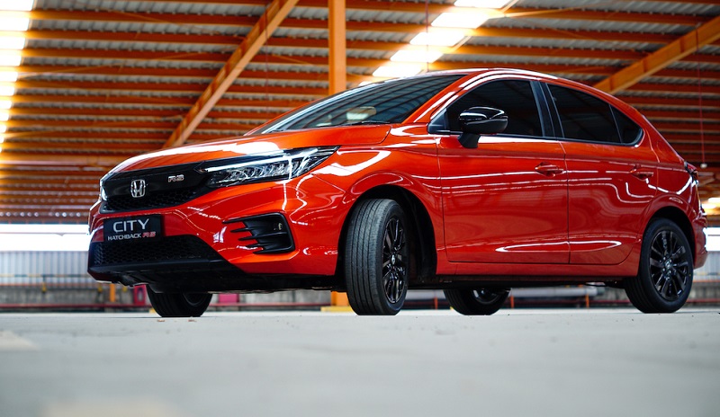 Honda Berikan City Hatchback RS Untuk Greysia dan Apriyani! City Hatchback RS Untuk Greysia dan Apriyani