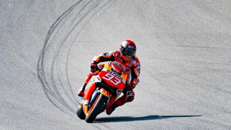 Marquez Tunggangi Honda RC213V-S di Sirkuit, Siap balapan? marc marquez tunggangi honda rc213v-s