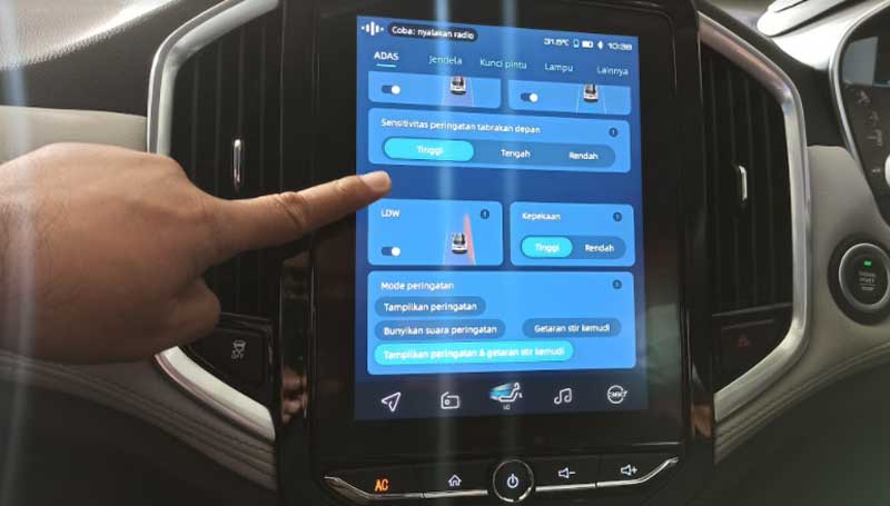Wuling Almaz RS Raih Penghargaan Inovasi Terbaik Wuling Almaz RS Raih Penghargaan