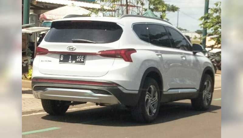 Hyundai Santa Fe Terbaru Tertangkap Kamera hyundai santa fe terbaru