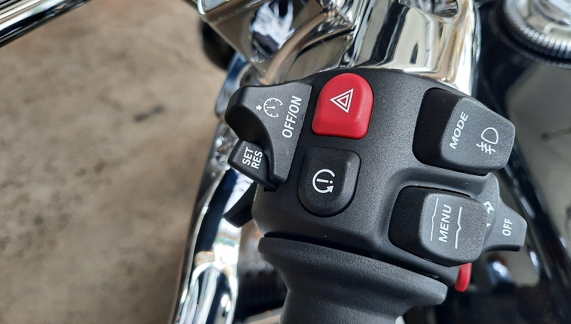 5 Perbedaan BMW R18 Vs R18 Classic, Jangan Salah Beli! bmw r18 classic
