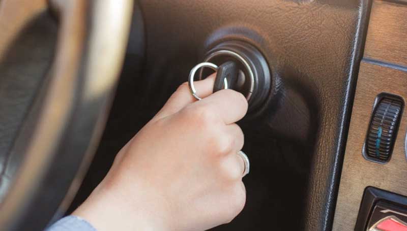 5 Penyebab Kunci Kontak Mobil Tidak Bisa Diputar Kunci kontak mobil tidak bisa diputar