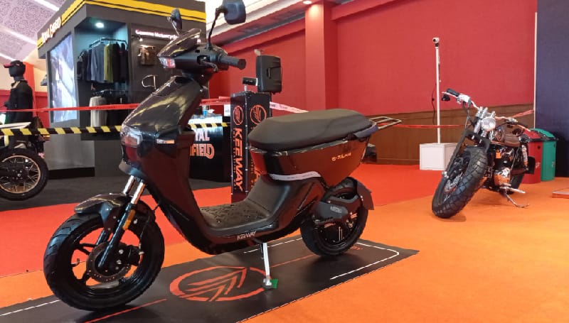 7 Merek Motor Listrik di IIMS Hybrid 2021 Merek Motor Listrik