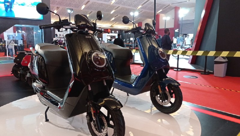Benelli Dong Vs NIU NQi Sport 35, Pilih Motor Listrik Mana? Komparasi Benelli Dong lawan NiU NQi Sport 35