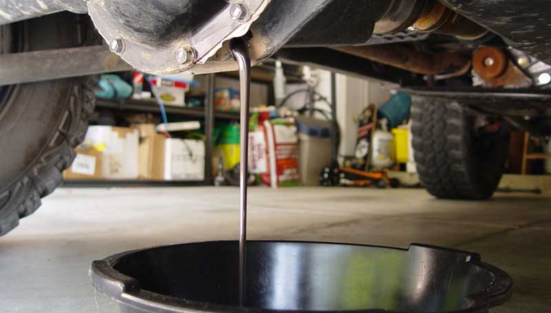 Oli Gardan Mobil, Beda dengan Oli Mesin dan Transmisi! Oli gardan mobil