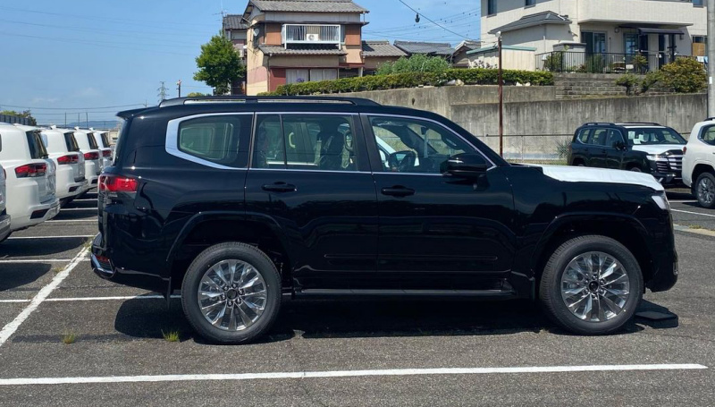 Toyota Land Cruiser Terbaru Mulai Menampakan Diri Toyota Land Cruiser terbaru