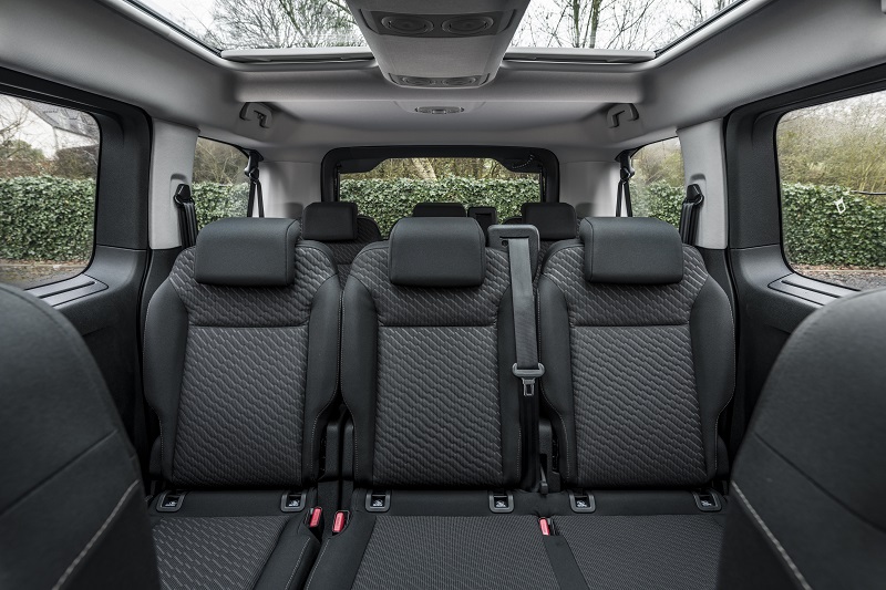 Toyota Proace Electric Meluncur, Ada Versi Mobil Keluarga Toyota Proace Electric - Interior