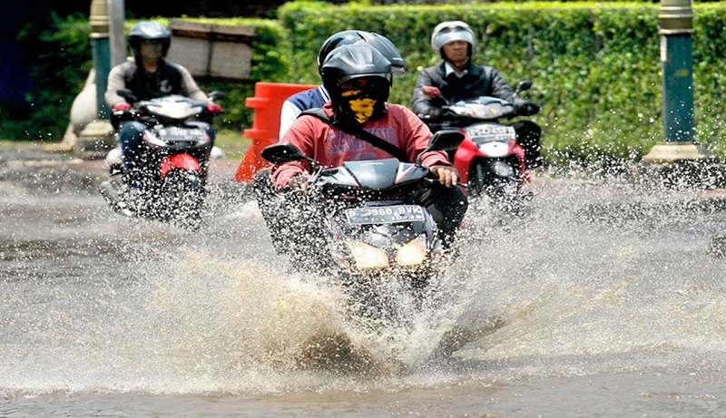 motor matic terendam banjir motor matic terendam banjir