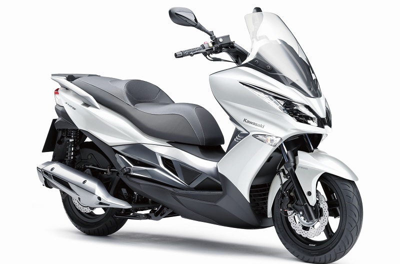 Motor Baru Kawasaki Meluncur 11 Juni 2021, Skutik? motor baru kawasaki - j125